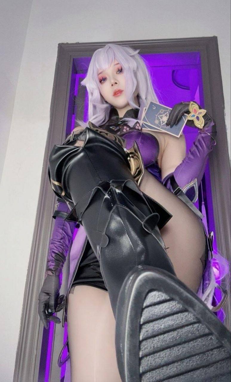 欧美日韩亚洲二区,メイリン モデルコレクション メ,观看免费无删减完整版